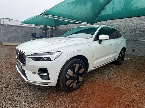 VOLVO XC60 2.0 T8 RECHARGE ULTIMATE AWD GEARTRONIC VOLVO XC60 2.0 T8 RECHARGE ULTIMATE AWD GEARTRONIC
